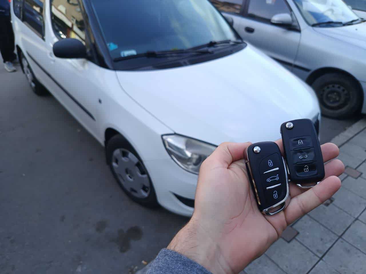 Відновлення АВТО ключів при повній втраті від 100 грн з виїздом до АВТО клієнта. 4 Зробити дублікат ключа в Ужгороді